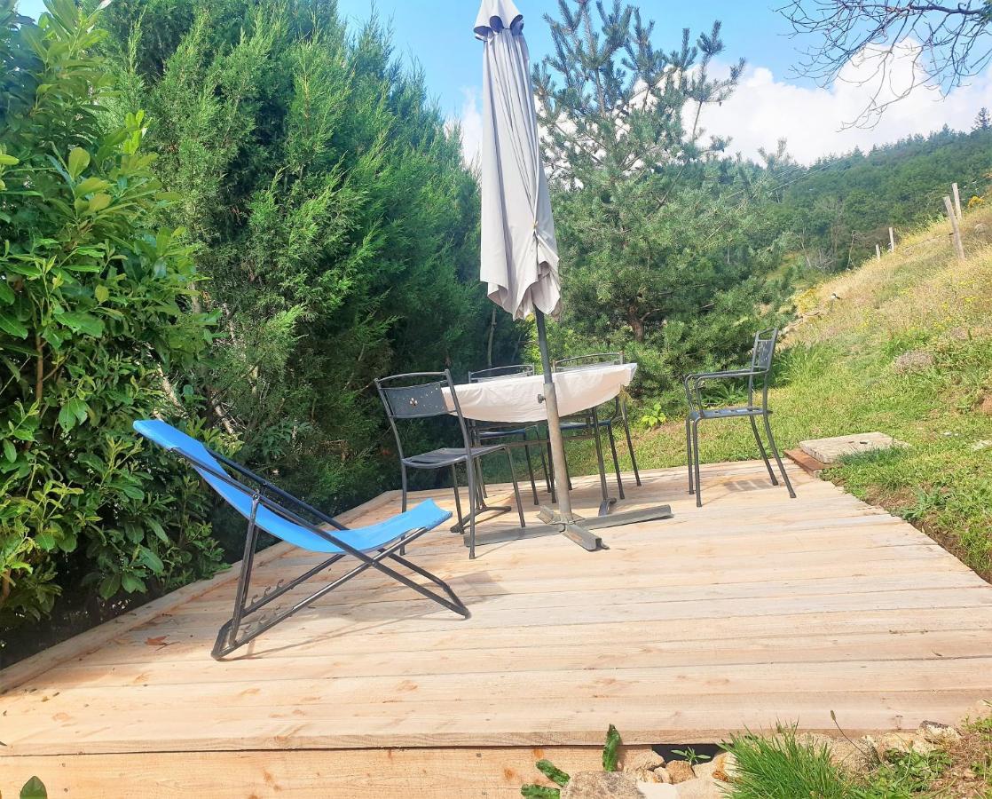 Le Petit Rias Gite Soleil Saint Maurice en Chalencon 외부 사진